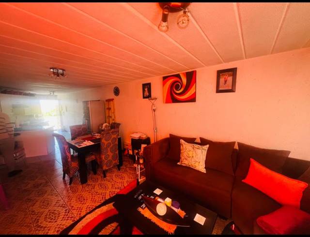 2 BEDROOM APARTMENT FOR SALE IN PRESIDENT PARK